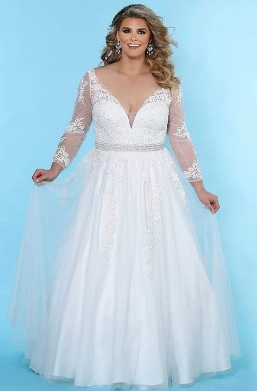 Sydneys Closet Plus Size Long Wedding Dress