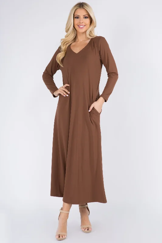 Essential Maxi Dress with Pockets