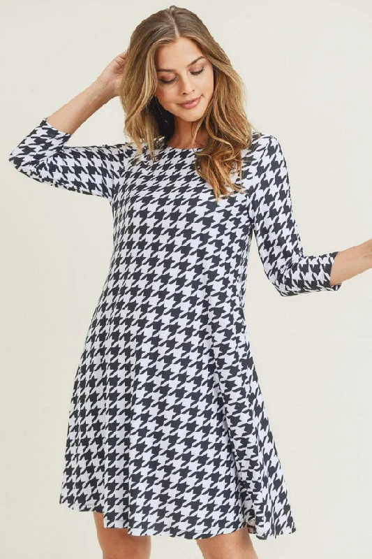 Houndstooth ¾ Sleeve Dress